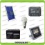 Kit fotovoltaico per l'illuminazione esterna e interna con faro da LED 10W e lampadina LED 7W pannello fotovoltaico 20W autonomia 3 ore